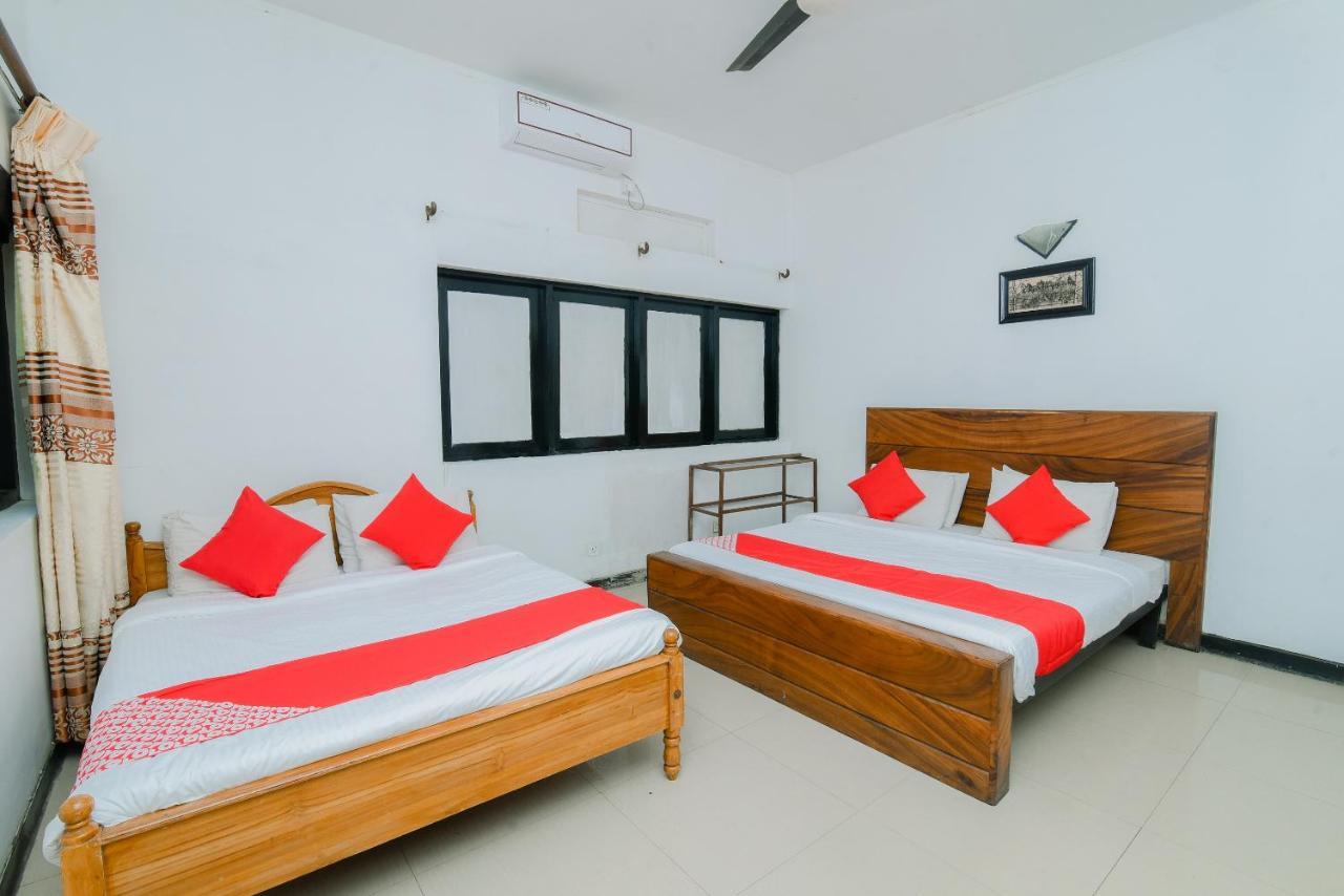 Oyo 479 Water Front Hotel Kandy Zewnętrze zdjęcie