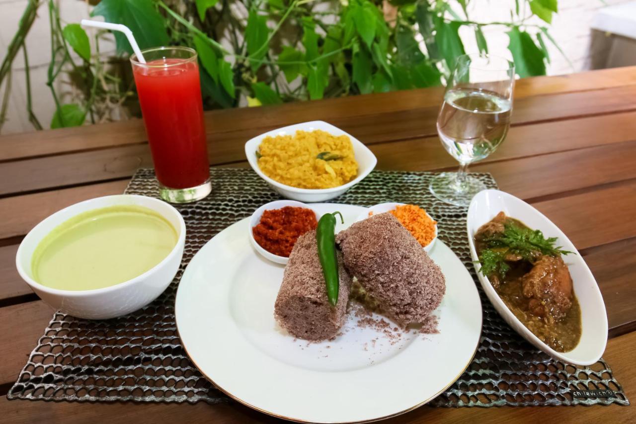 Oyo 479 Water Front Hotel Kandy Zewnętrze zdjęcie